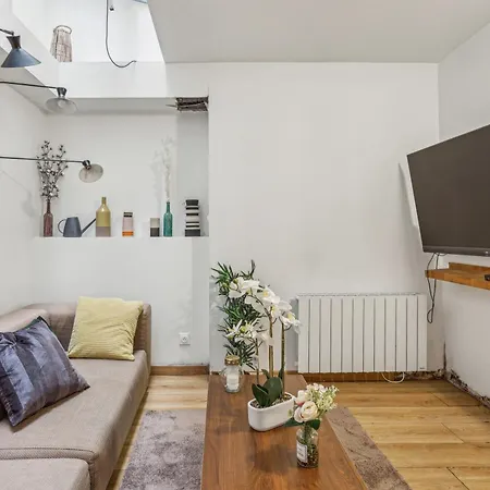 Lavie Maison Large Comfy Flat